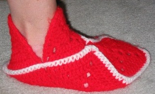 for ,school,church,seniors,youth slippers at seniors groups,classes www.crochet4you.com